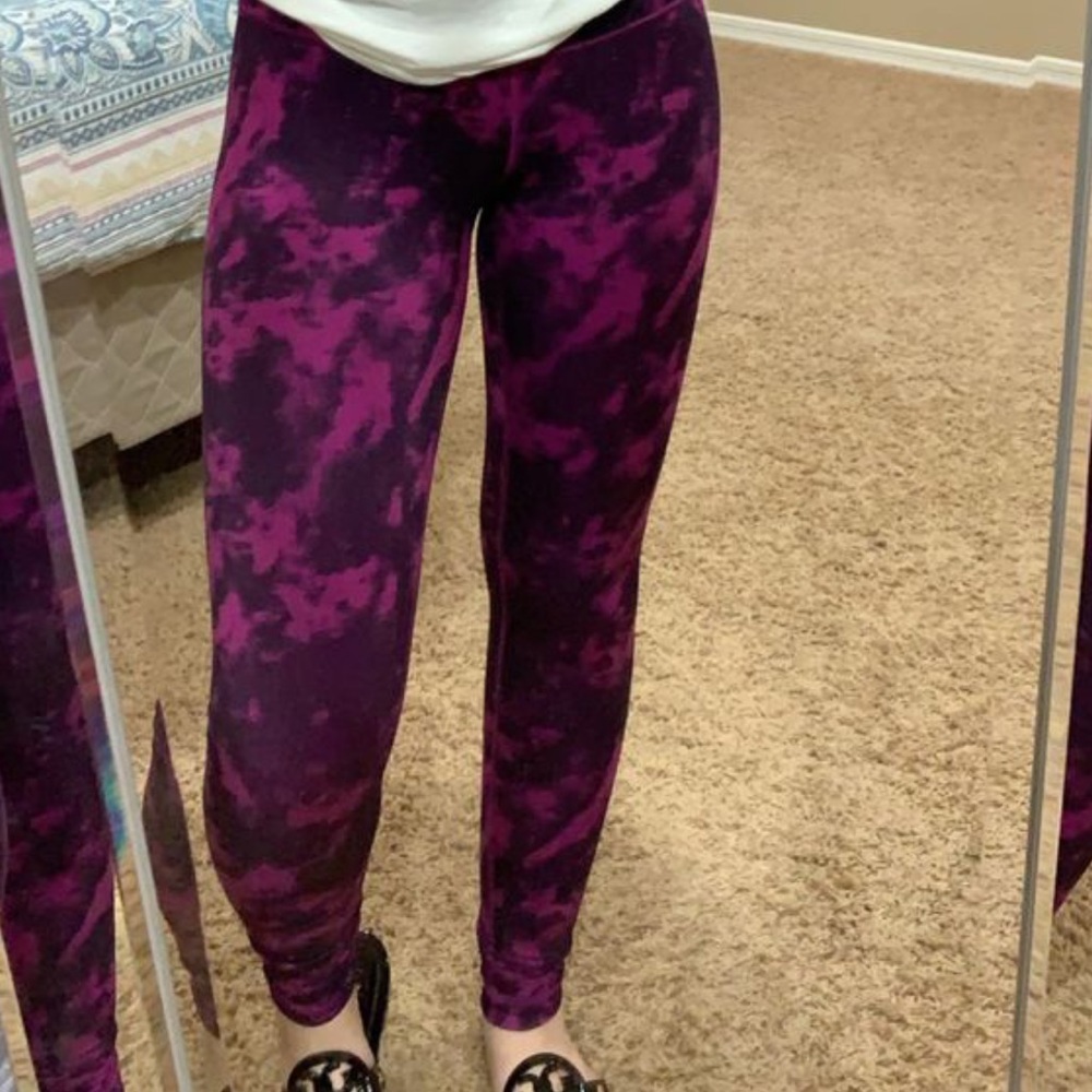 Purple lululemon leggings